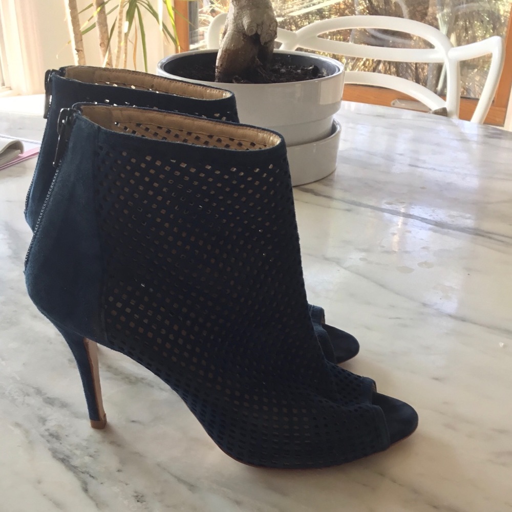 Women Boots